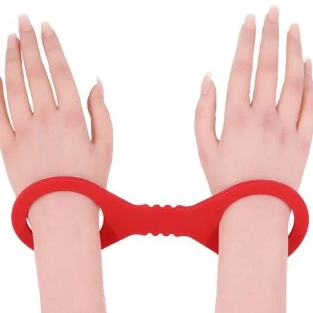 S&M Amor Silicone Cuffs - Red - Image 3